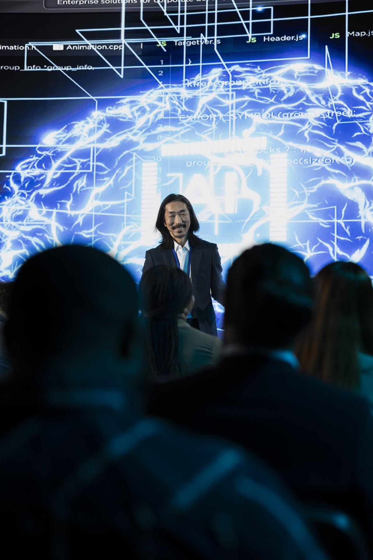 Tableau de bord Salesforce Einstein AI illustrant l’analyse predictive et la segmentation client en contexte B2B.